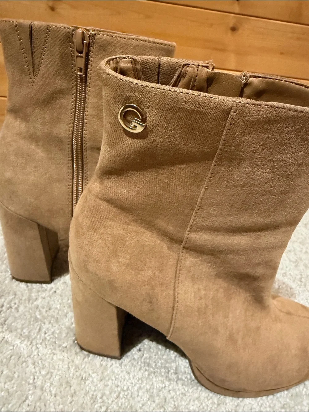 GBG Los Angeles stylish tan